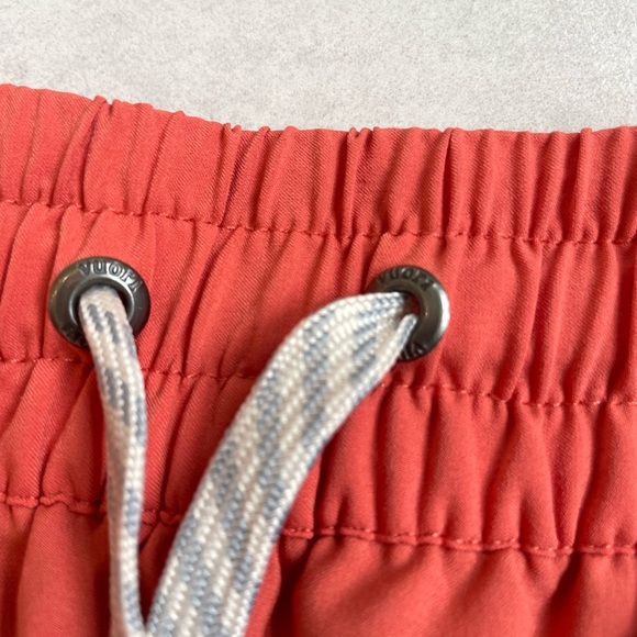 Vuori shorts - Picture 5 of 5